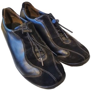 Paul Green • Muchen • Black Leather •  Lace Up Sneaker • Womens Size 6